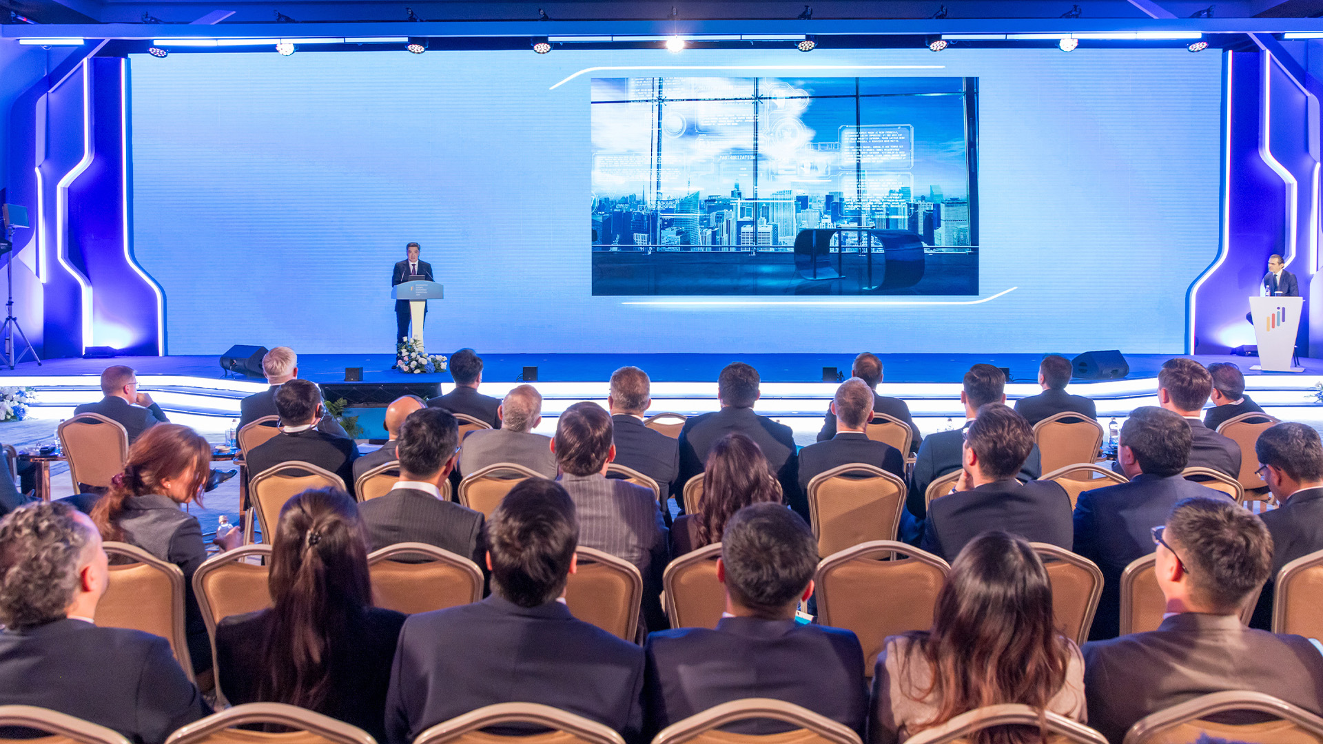 «Казахстан остается открытой и предсказуемой страной для долгосрочных инвестиций» — Олжас Бектенов на полях  KGIR-2025